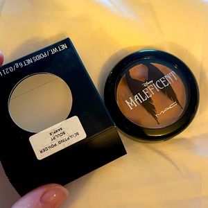 MAC Cosmetics Maleficent Sculpting Powder in “Dark” NIB